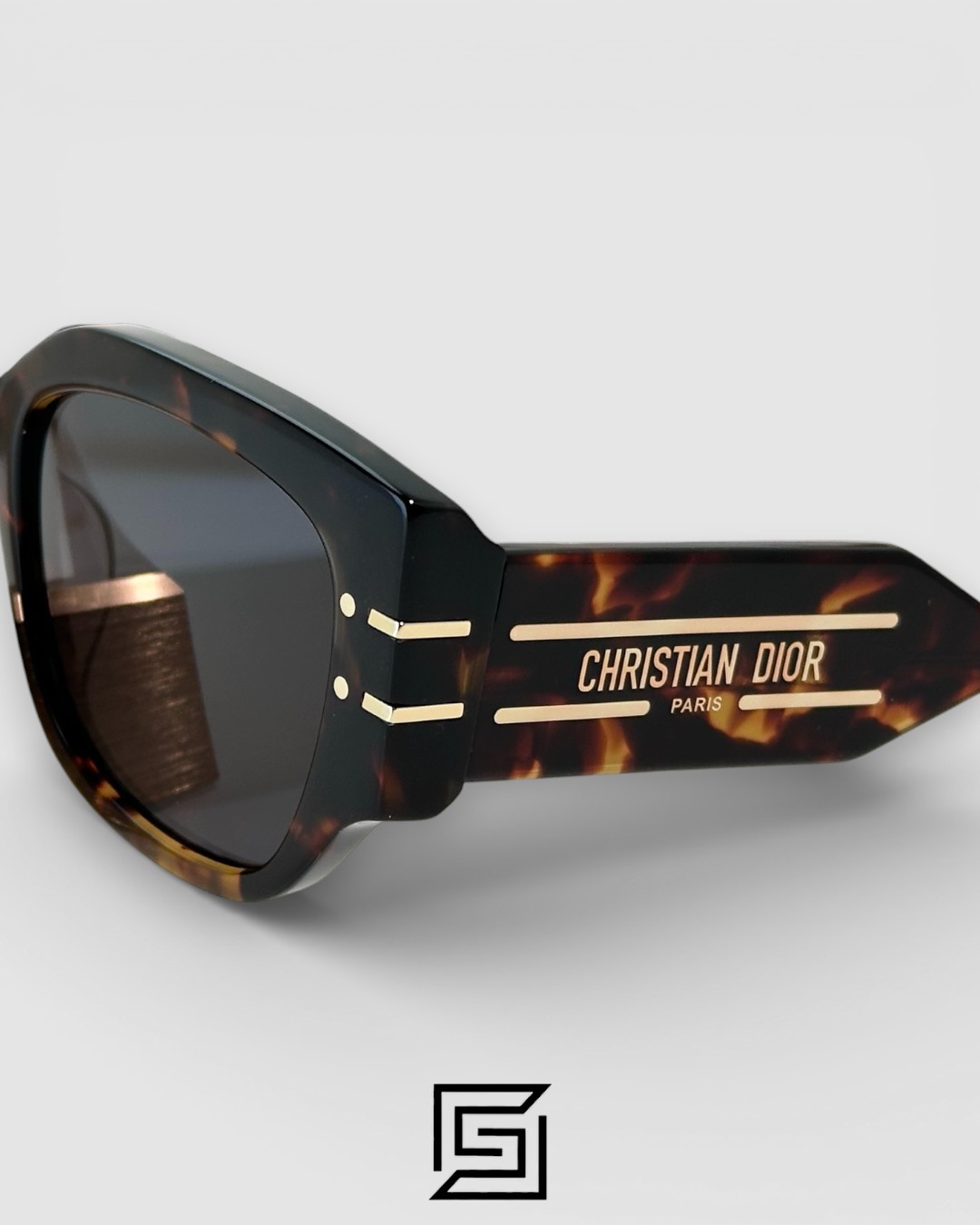 Dior Signature S13F Black Lenses and Tiger Brown Frame with Gold Logo Luxury Sunglasses - Image 5