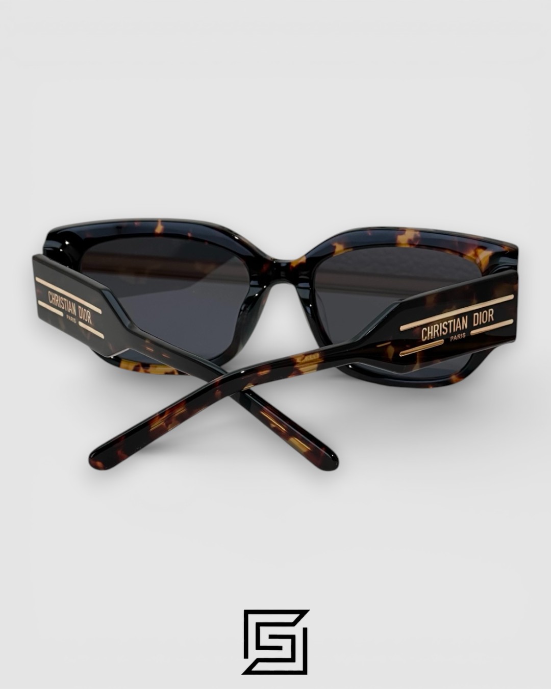 Dior Signature S13F Black Lenses and Tiger Brown Frame with Gold Logo Luxury Sunglasses - Image 4
