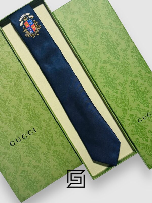 Ties Gucci - Navy Blue Color With Royal Logo Gucci
