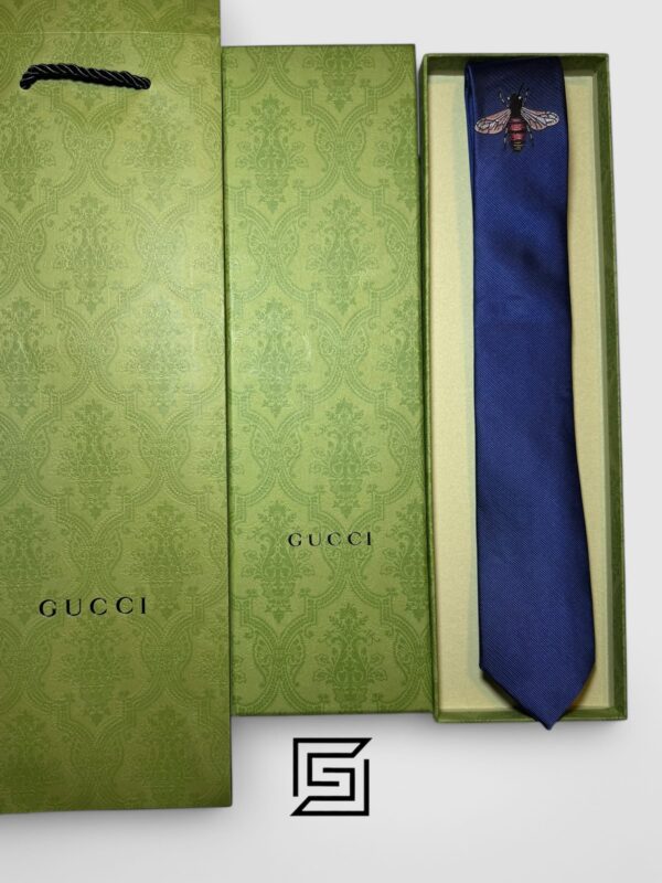 Collection Gucci - Navy Blue Color With Big Bee Signature Gucci