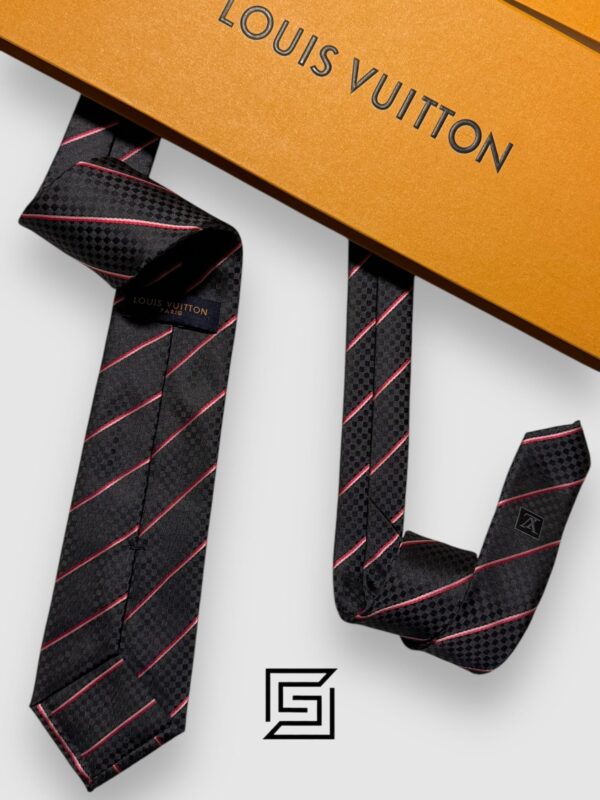 Ties Louis Vuitton - Black - Red Striped Italian Style Louis Vuitton
