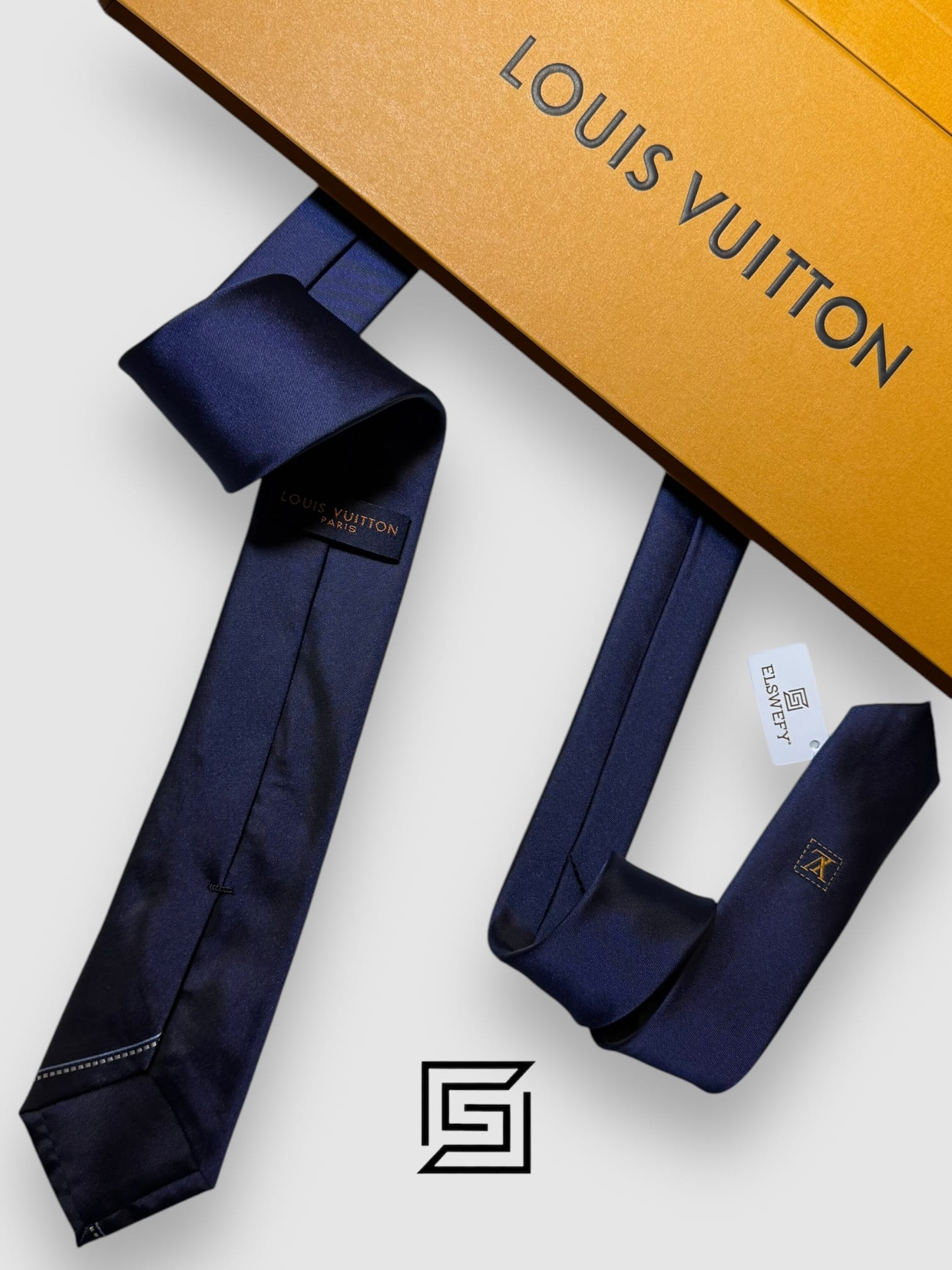 Ties Louis Vuitton - Navy Blue Basic With LV Logo Louis Vuitton