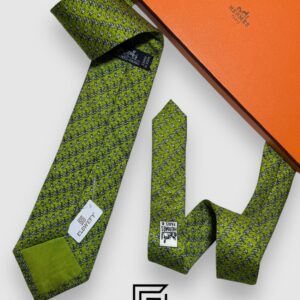 Ties Hermes - Green With Horse Pattern Italian Style Hermes
