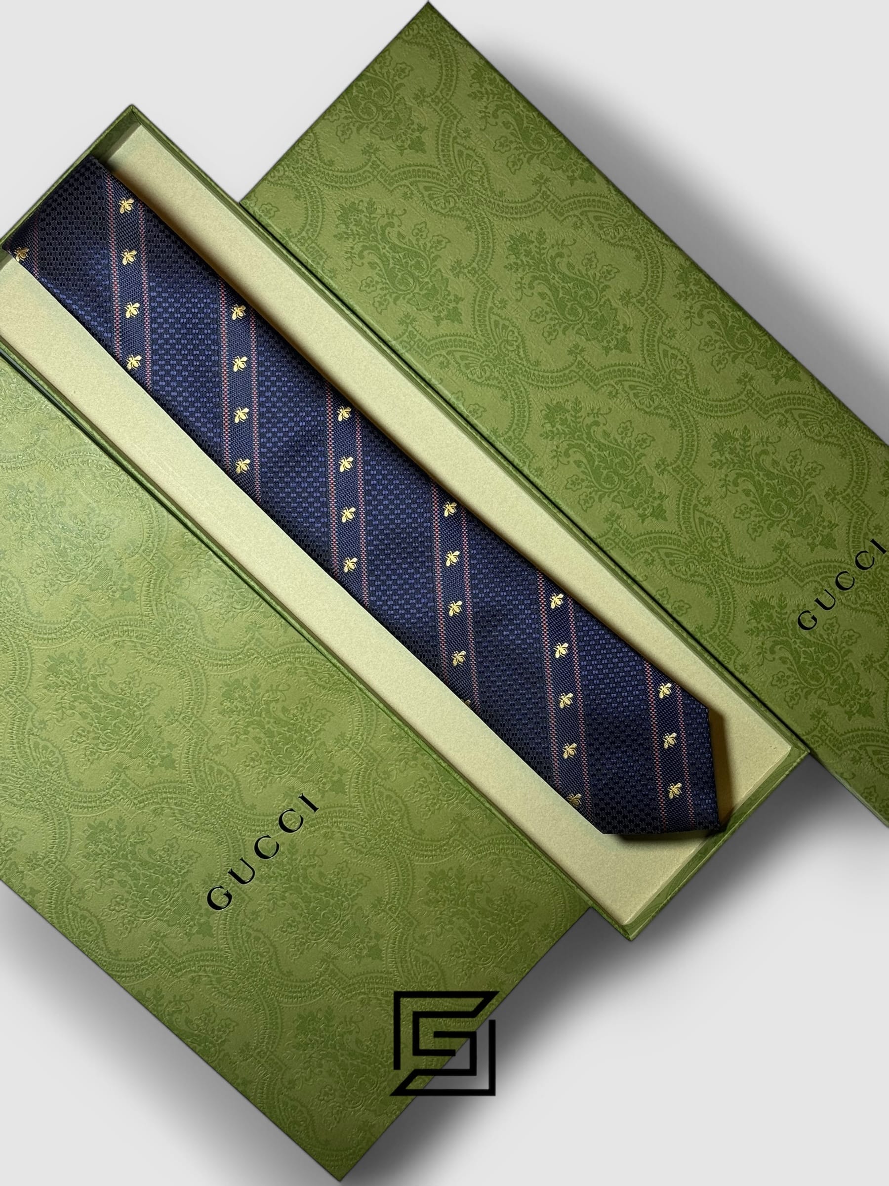 Ties Gucci - Navy Blue Color With Gold Bee Constant Pattern Gucci