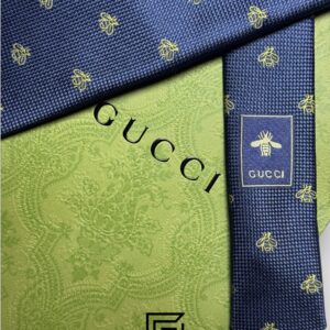 Ties Gucci - Navy Blue Color With Gold Bee Pattern Gucci