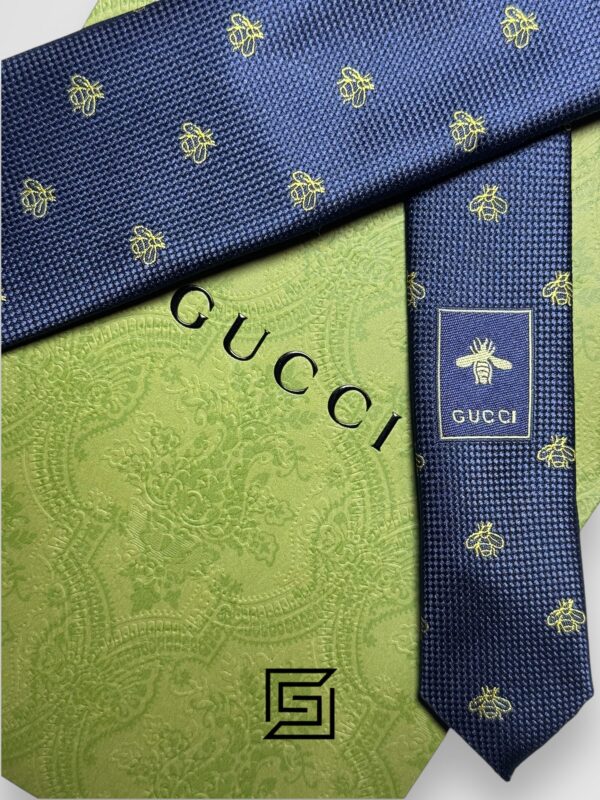 Ties Gucci - Navy Blue Color With Gold Bee Pattern Gucci