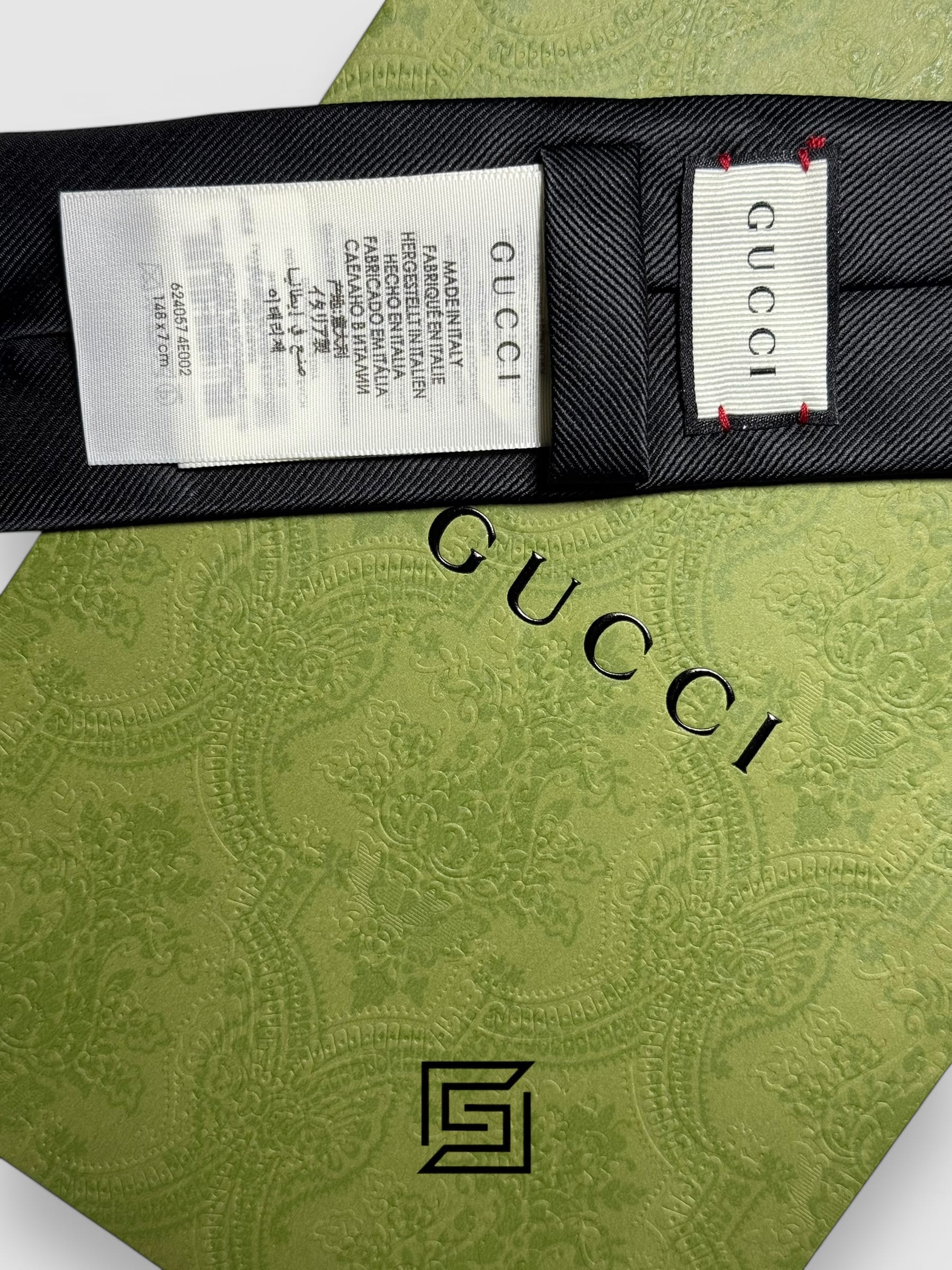Ties Gucci - Black Color With Red Snak Gucci