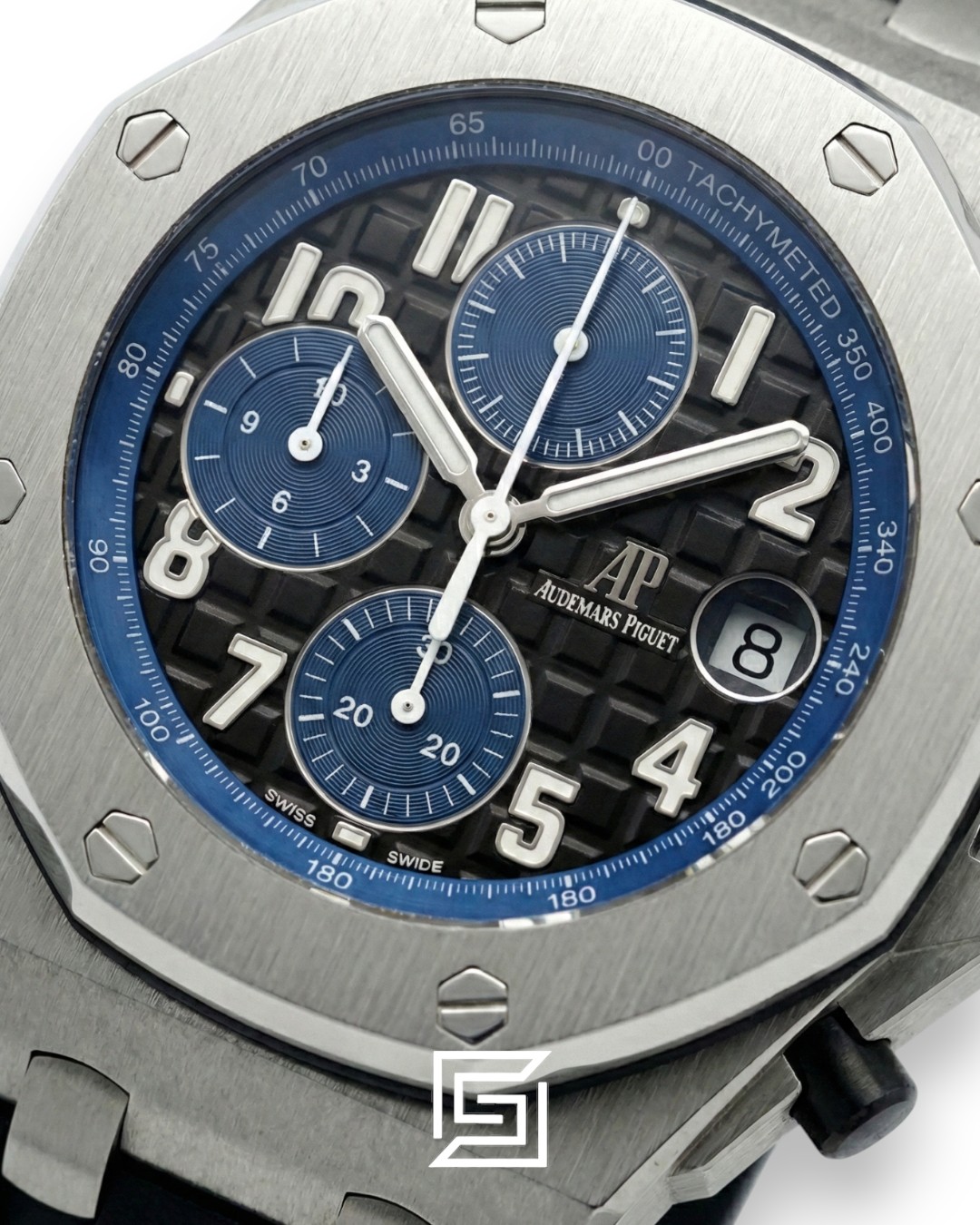 Audemars Piguet Royal Oak Offshore Chronograph – Black Dial – Rubber Strap – Japanese Quartz - Image 2