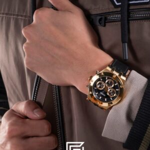 ⁦GUESS MEN GOLD TONE Analog  RUBERR BLACK BAND Watch GW0262G2⁩ - الصورة ⁦5⁩