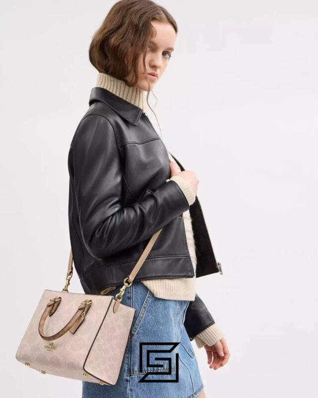 Bags,Leather,Women Maggie Small Tote Bag In Blocked Signature Canvas CY676 Khaki Coach