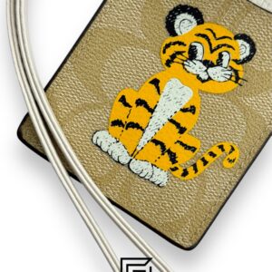 ⁦ID lanyard with Fllowers print C865T⁩ - الصورة ⁦2⁩