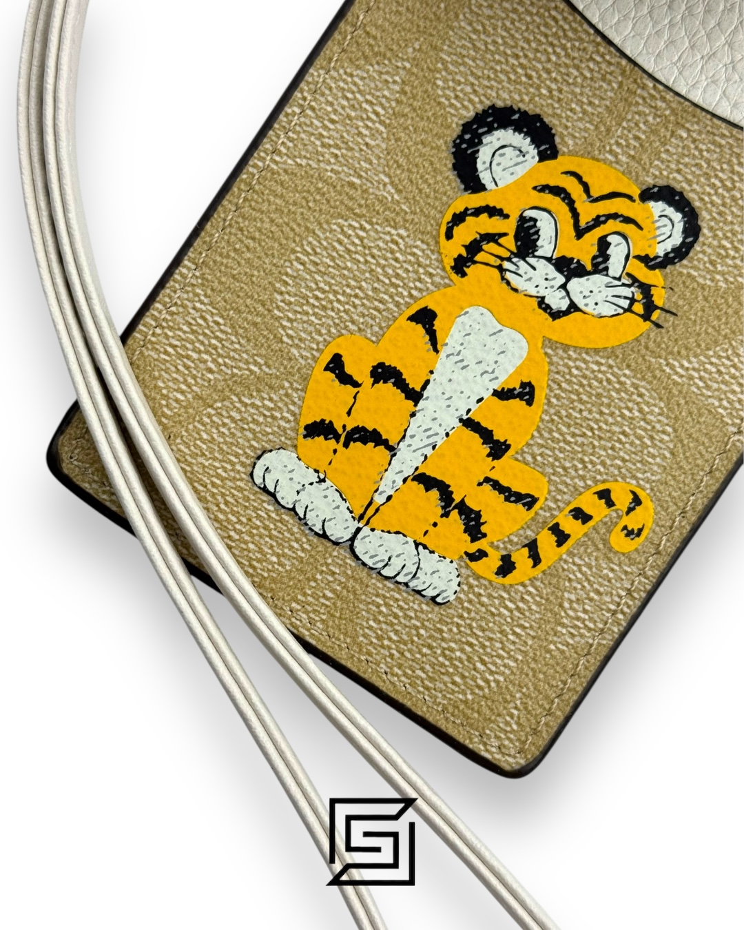 ⁦ID lanyard with Fllowers print C865T⁩ - الصورة ⁦2⁩