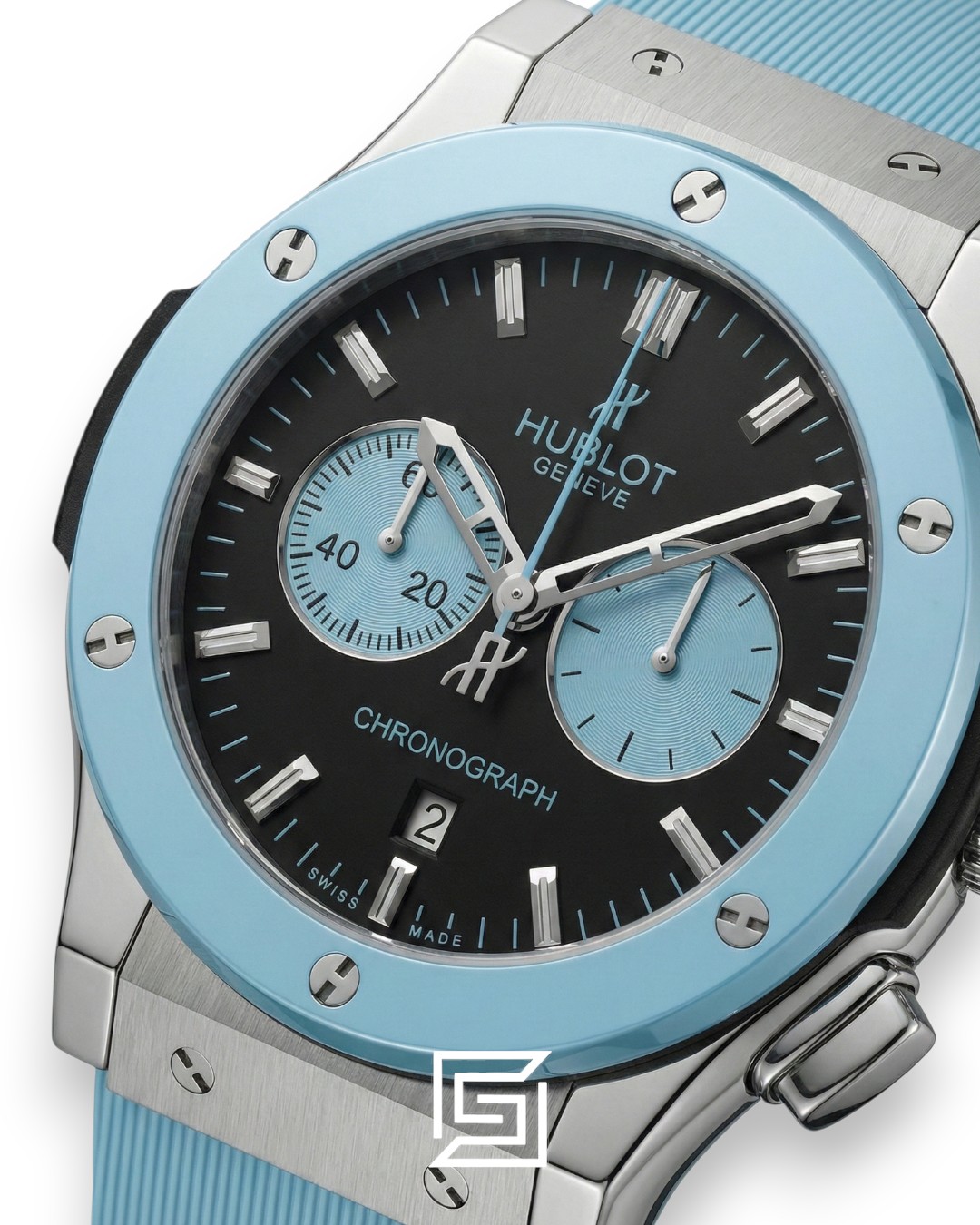 ⁦Hublot Classic Fusion Chronograph – Black Dial with Baby Blue Sub-Dials & Strap⁩ - الصورة ⁦2⁩