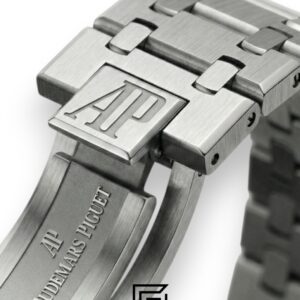 Royal Oak WF0851 Automatic Stainless Steel 316 with Green Flat Tapisserie Dial - Image 3