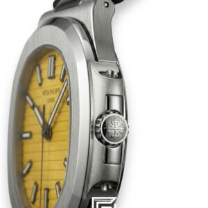 ⁦Patek Philippe Nautilus – Yellow Dial – Black Rubber Strap – Japanese Automatic⁩ - الصورة ⁦3⁩