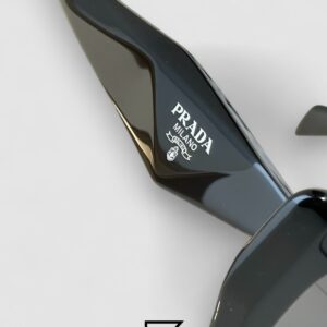 ⁦Prada SPR 19Z Black Lenses Black Frame⁩ - الصورة ⁦4⁩