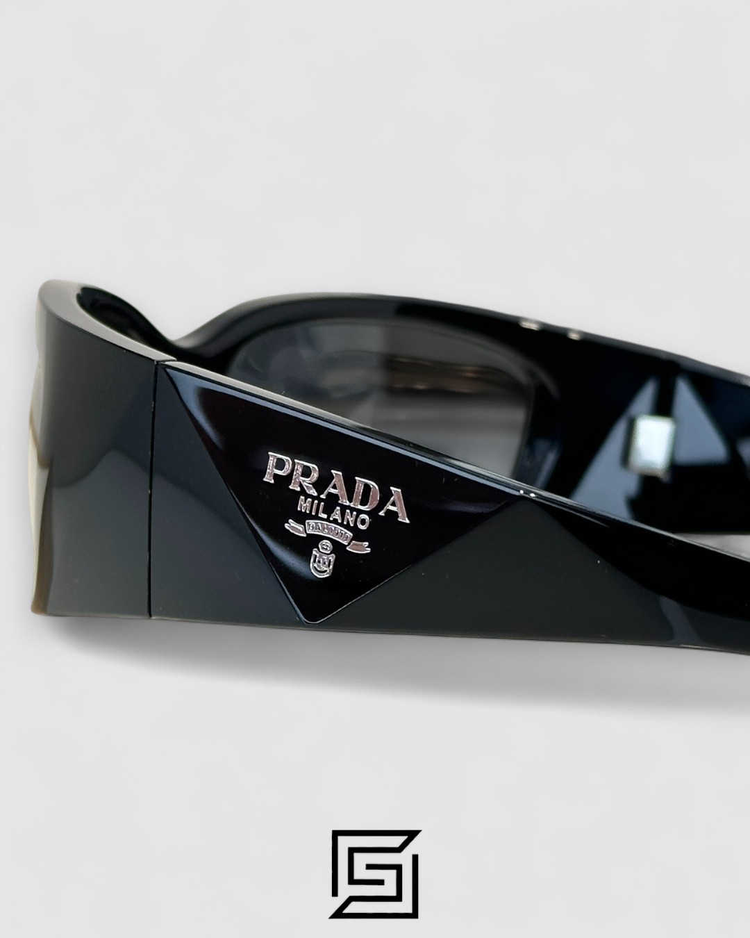Prada SPR A14 Black Lenses Black Frame - Image 6