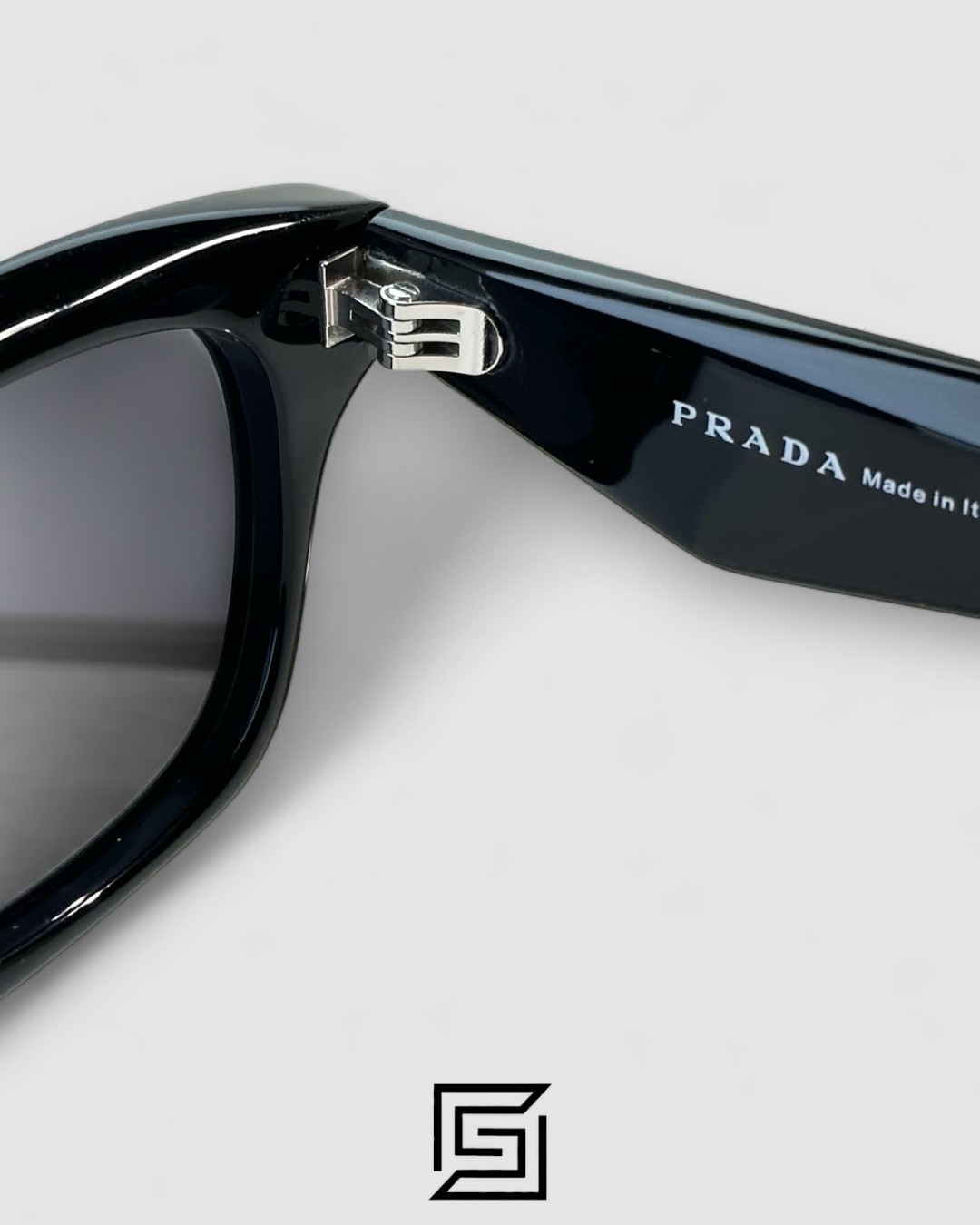 ⁦Prada SPR C06 Black Lenses Black Frame⁩ - الصورة ⁦5⁩
