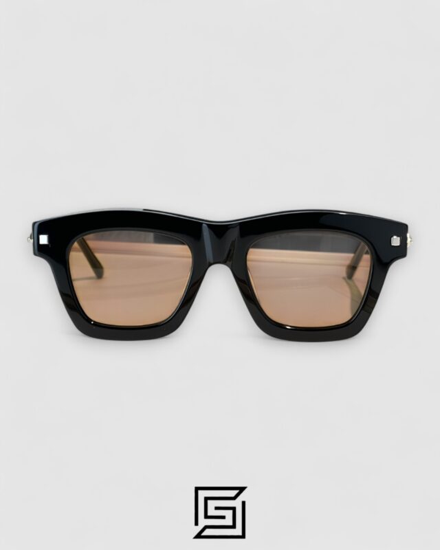 KUBRUAM Maske j2 Brown Leanses Black Frame