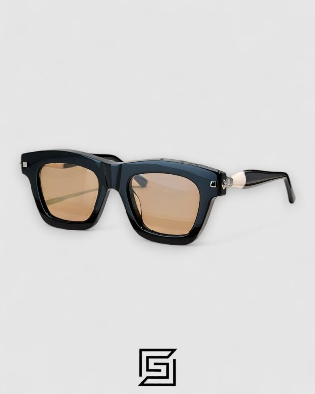KUBRUAM Maske j2 Brown Leanses Black Frame
