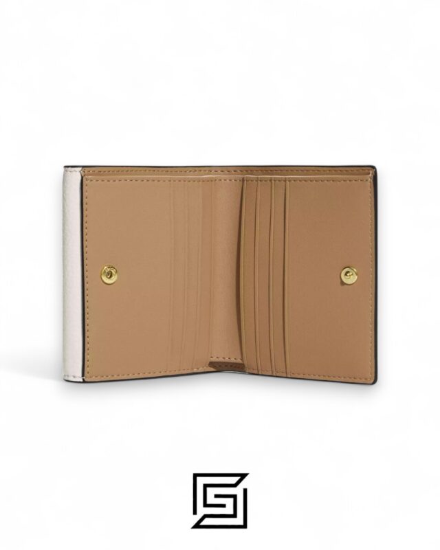 Coach Pepper Wallet With Dreamy Veggie Print Style No. C8727