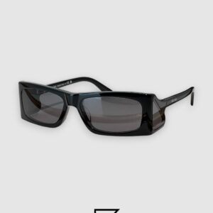 Prada SPR03 Black