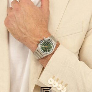 ⁦Hugo Boss 1514220 Men's Silver Stainless Steel Green Dial Watch⁩ - الصورة ⁦5⁩