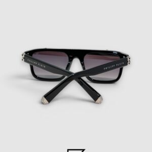 ⁦Philipp Plein LIGHT FIGHTER VPP021 Black Frame Sunglasses with Black Lenses and Silver Details⁩ - الصورة ⁦3⁩