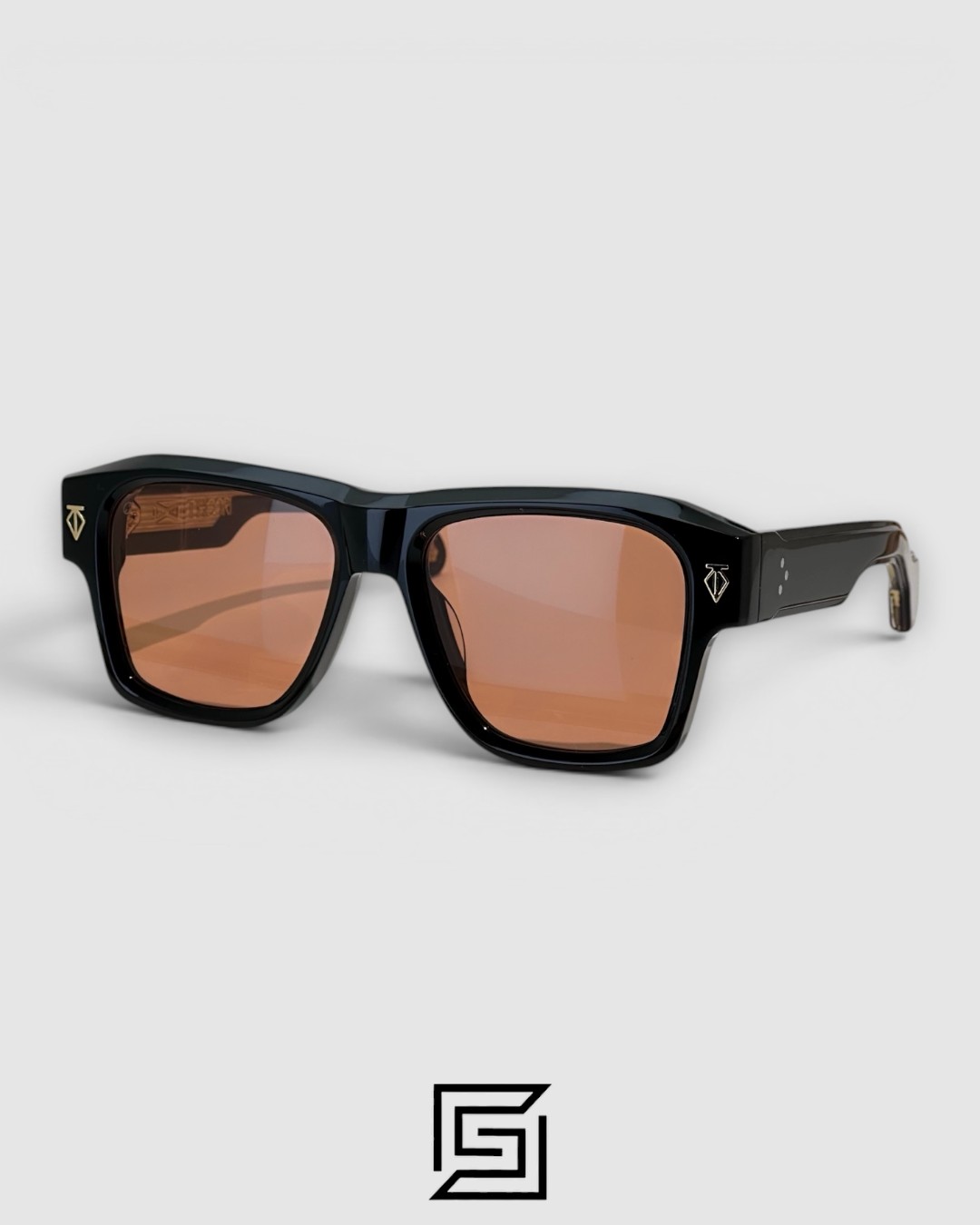 ESTOQUE Black Frame Black Lenses Gold Arm - Image 4